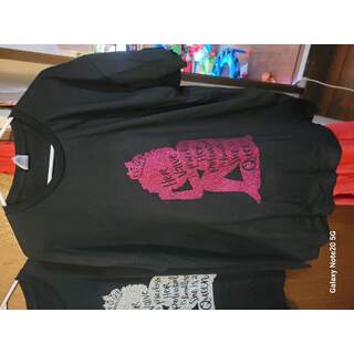 Queen Tshirt-Pink- XL