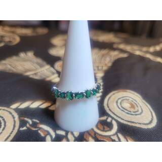 Emerald size 10 ring
